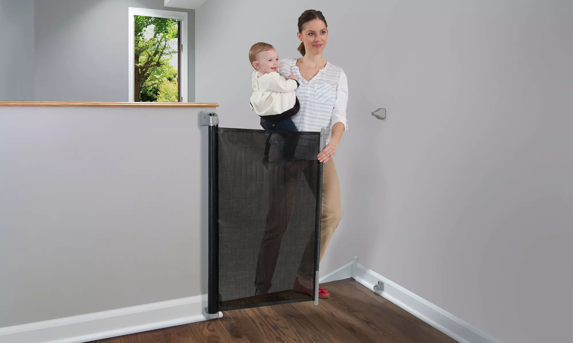 Safeway Retractable Mesh Baby Gate - Primary Image