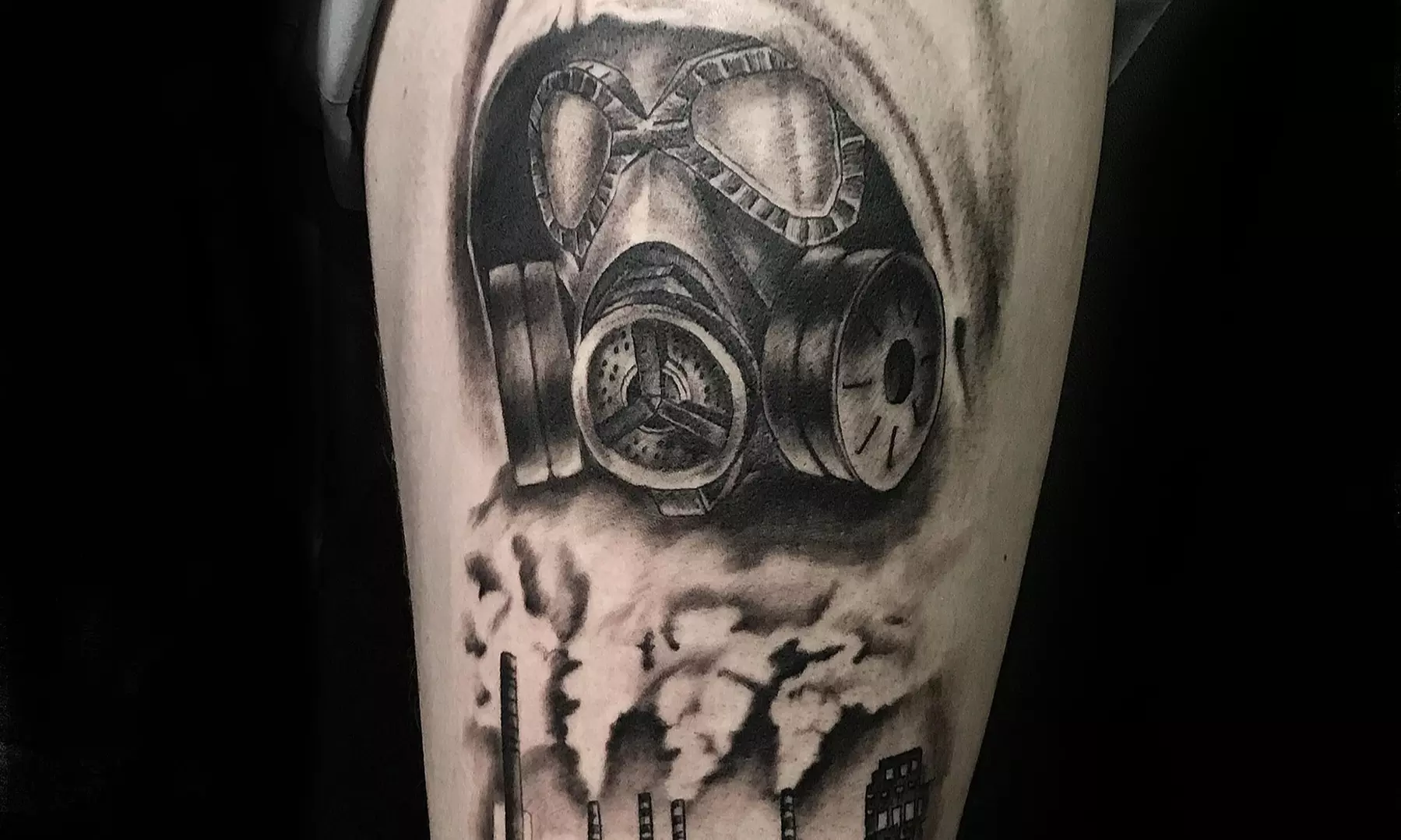 Wykonanie pełnego tatuażu w 5HT Tattoo Studio