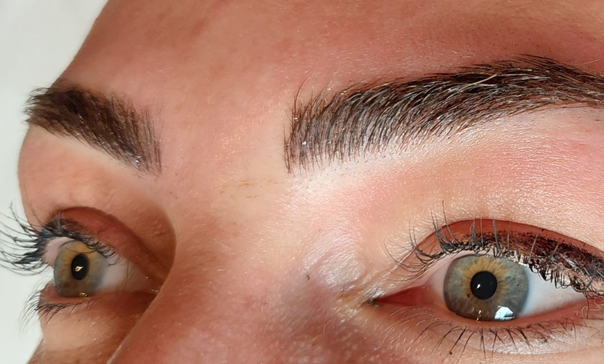 Image 2: 3D Feather Touch Eyebrow Tattoo