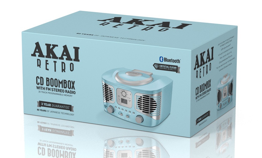 Image 9: Akai Retro-Style Boombox