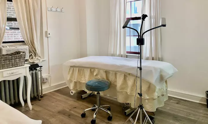 Glam up your look with Mink, Hybrid, or Gorgeous Lash Enhancements