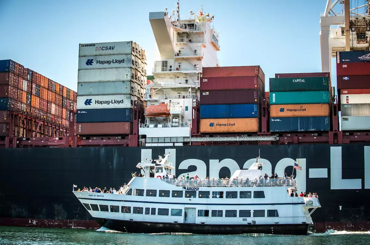 Seattle Harbor or Locks Cruise from Argosy Cruises