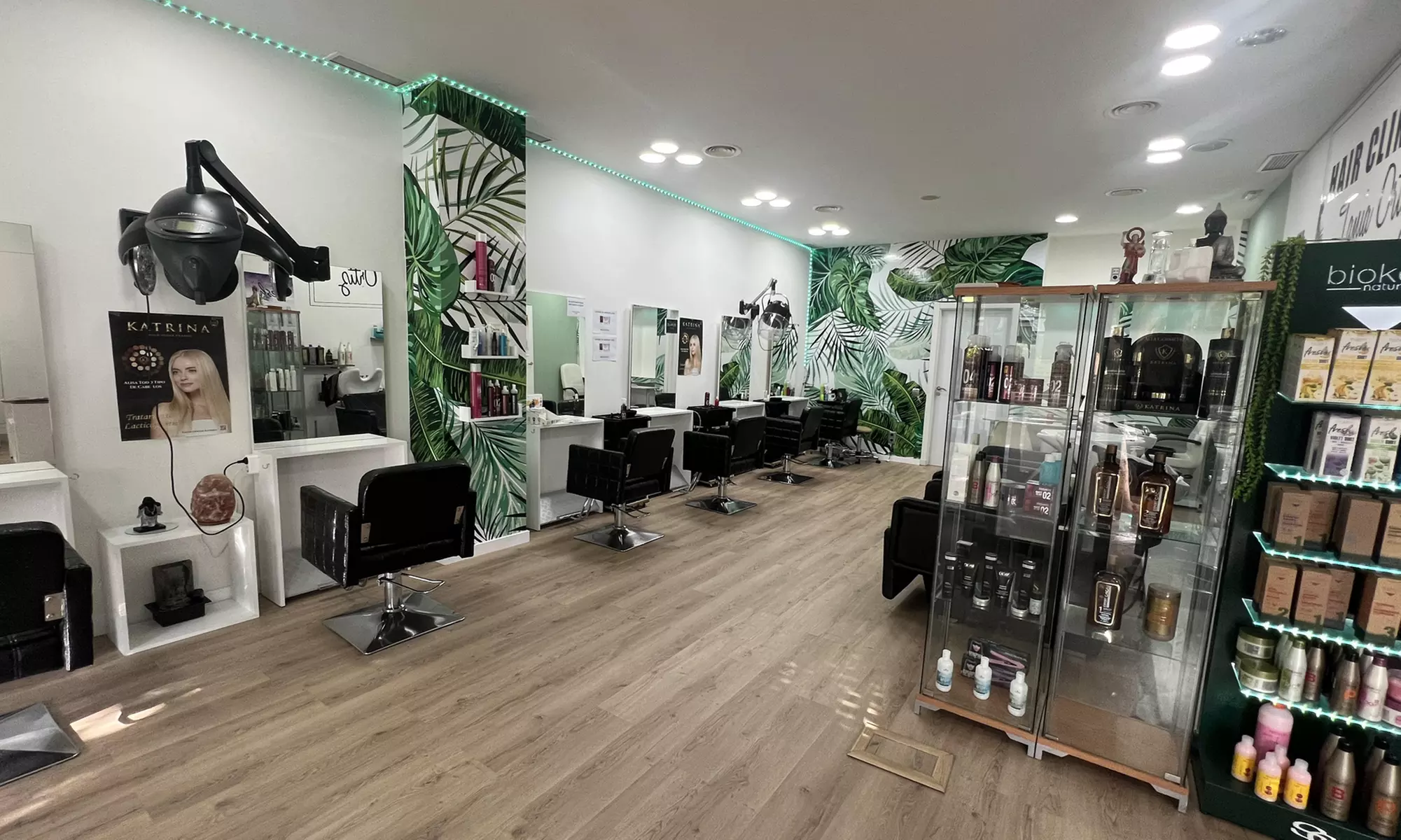 Sesiones de peluquería con lavado, corte, peinado y más