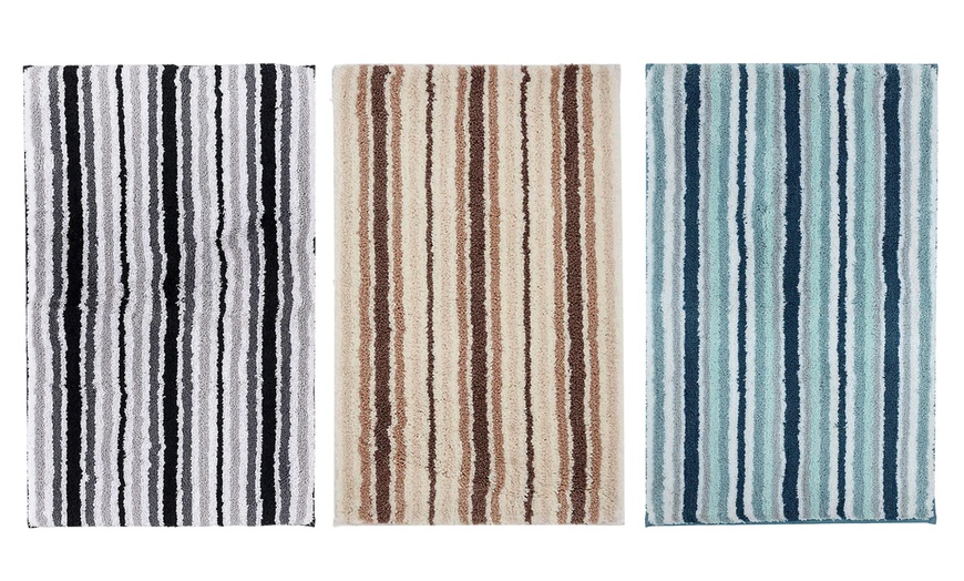 Image 2: Striped Bath Mat