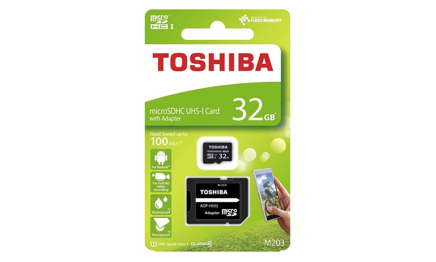 Image 3: Toshiba MicroSD Card with Adapter