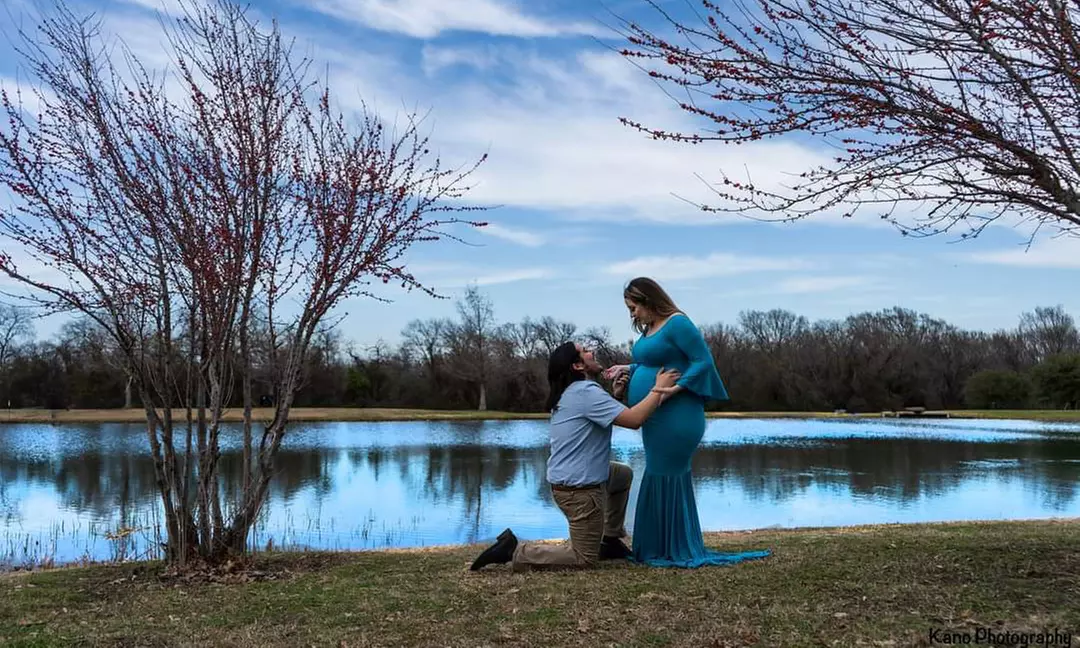 Outdoor Photo Session with Digital Images for Unforgettable Moments