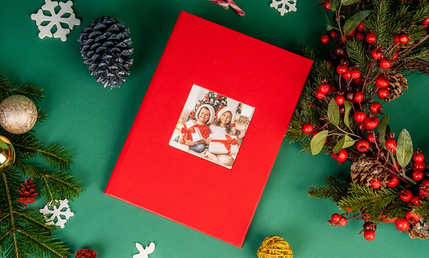 Image 4: Create Your Perfect Story: Custom Photobooks with a Twist!