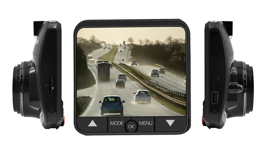 Image 3: Goodyear Mini HD Dash Camera with 32GB Memory Card