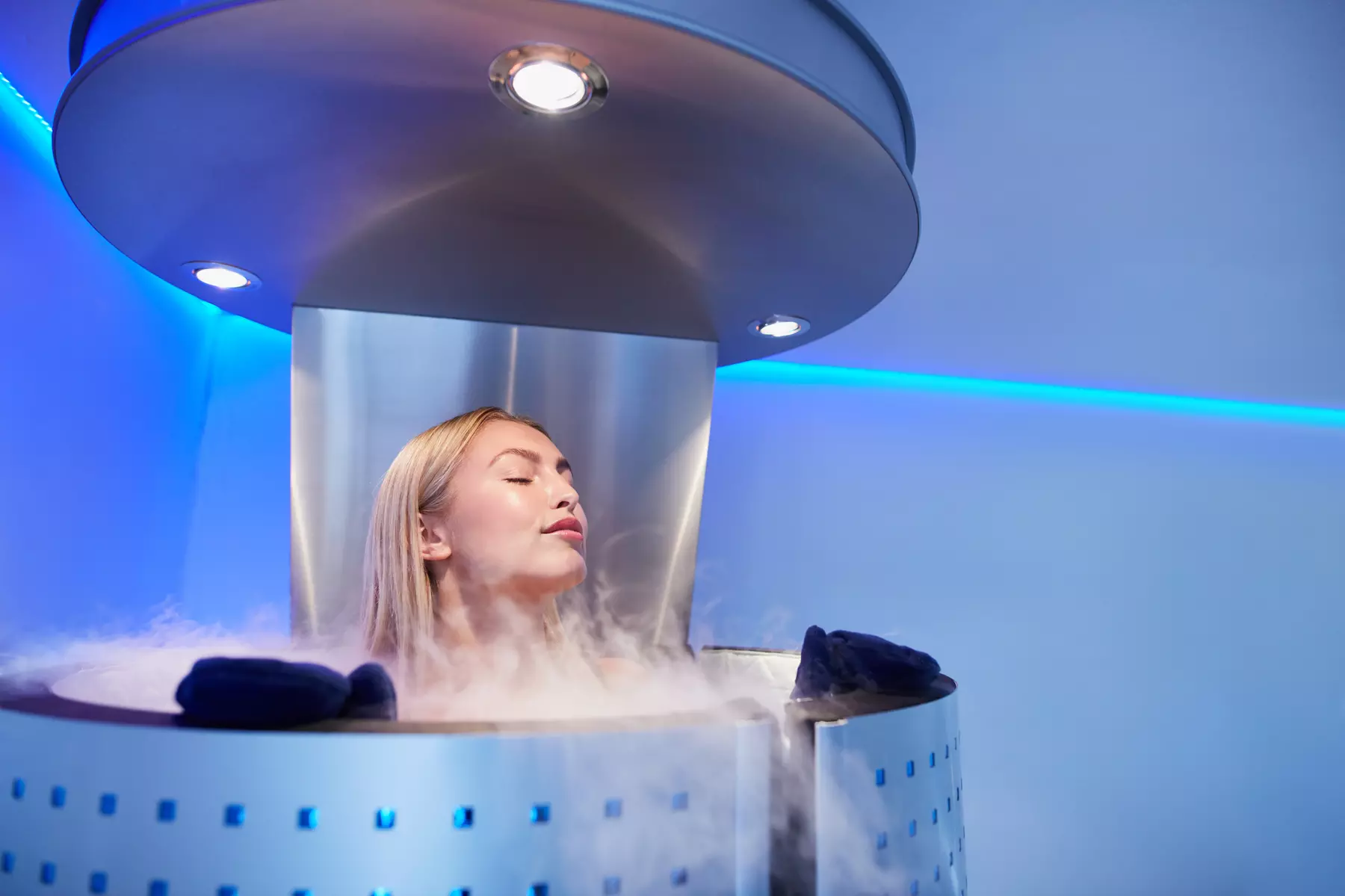 Sculpt Your Body with 1, 3, or 5 Whole-Body Cryotherapy Sessions