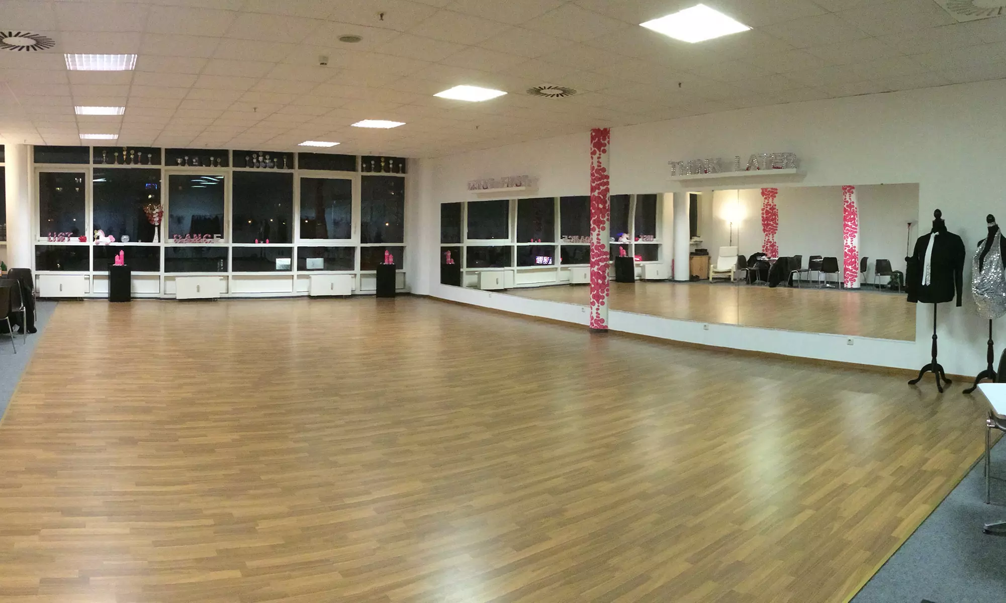 5er- oder 10er-Karte für einen Tanzkurs nach Wahl fürt 1 Person