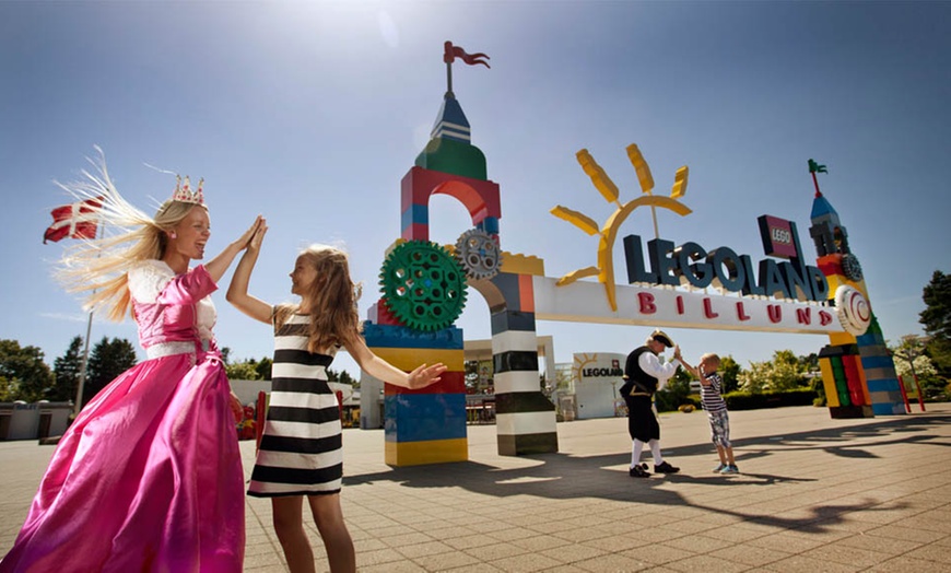 Image 2: Familieticket LEGOLAND® Billund