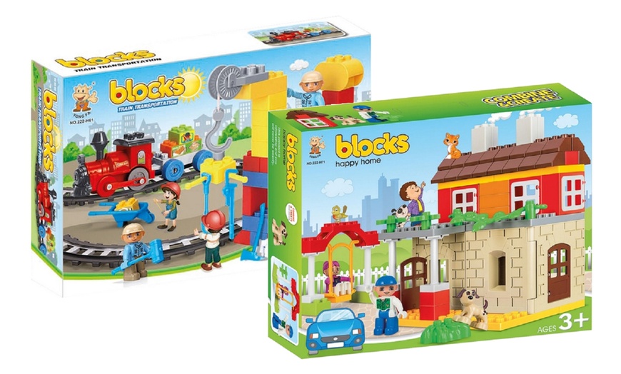 Image 7: Building Blocks Playset