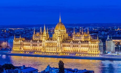 ✈ Budapest: 2-4 Nights with Flights