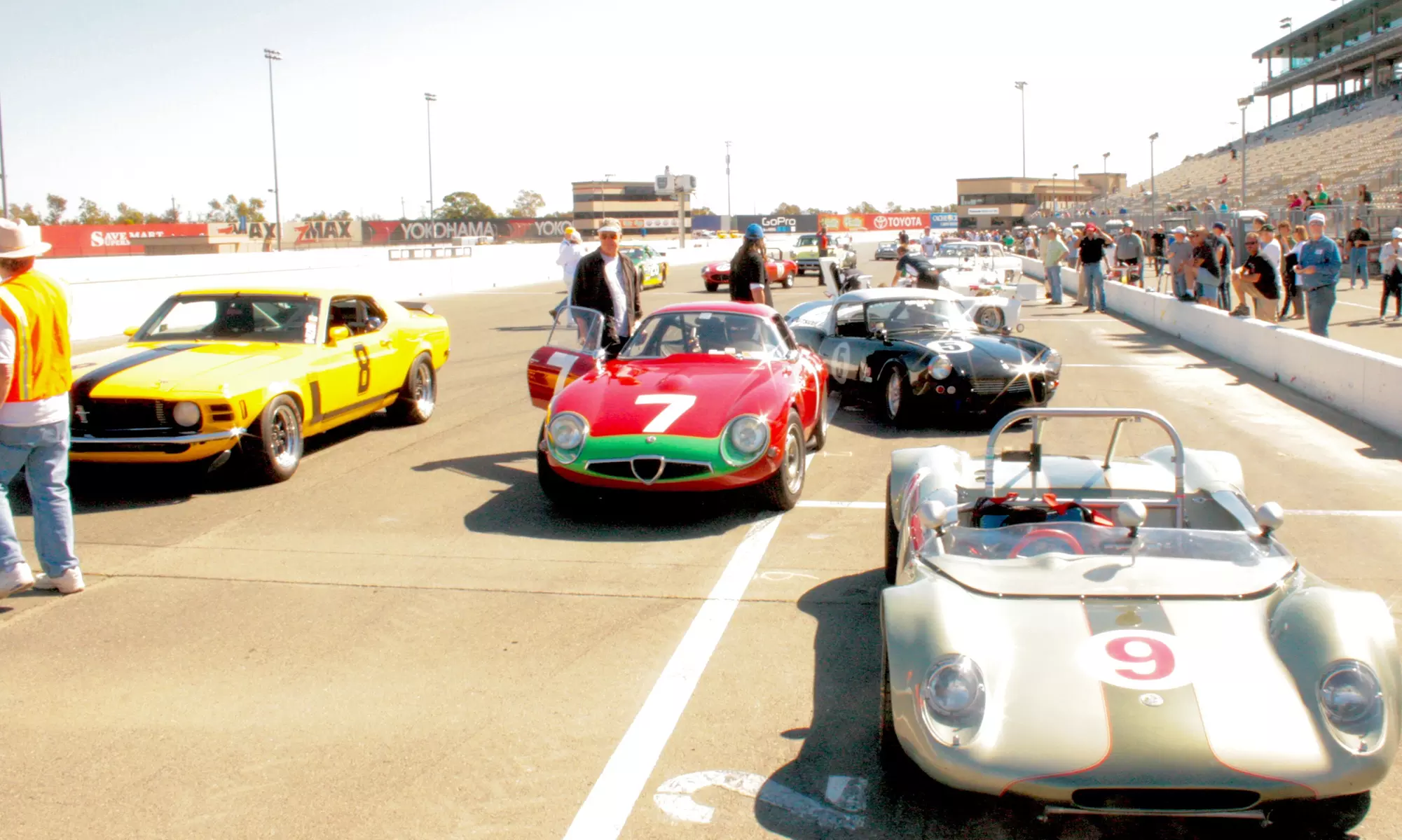 Classic Sports Racing Group: Charity Challenge Vintage Racing (October 1–2) - Second Medium