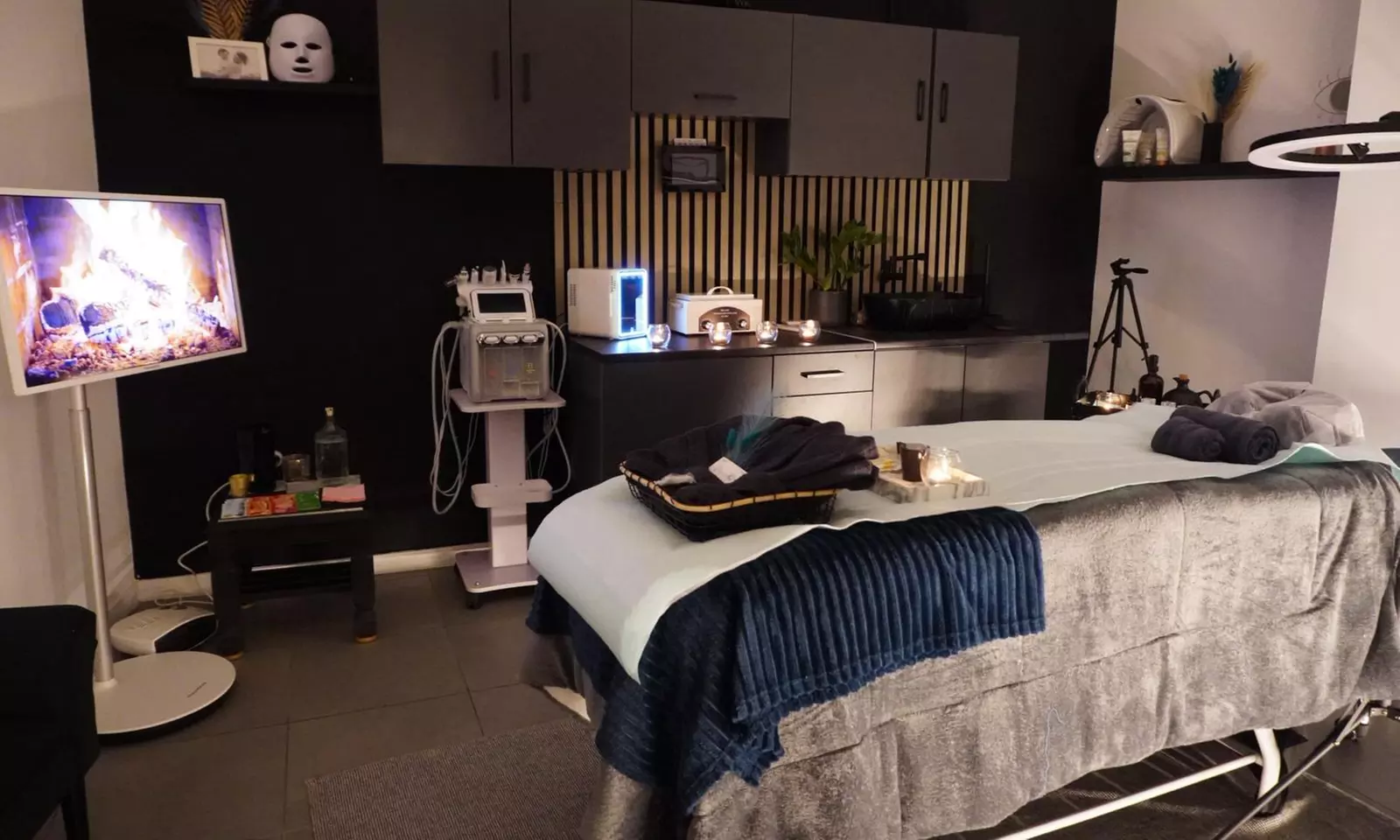 Sesiones de masaje relajante con piedras volcánicas y aromaterapia