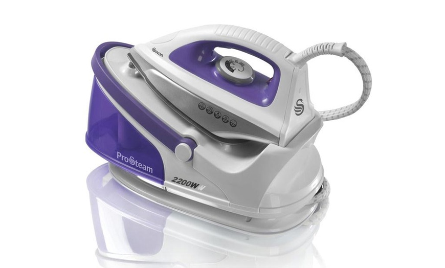 Image 3: Swan 2200W Steam Generator Iron