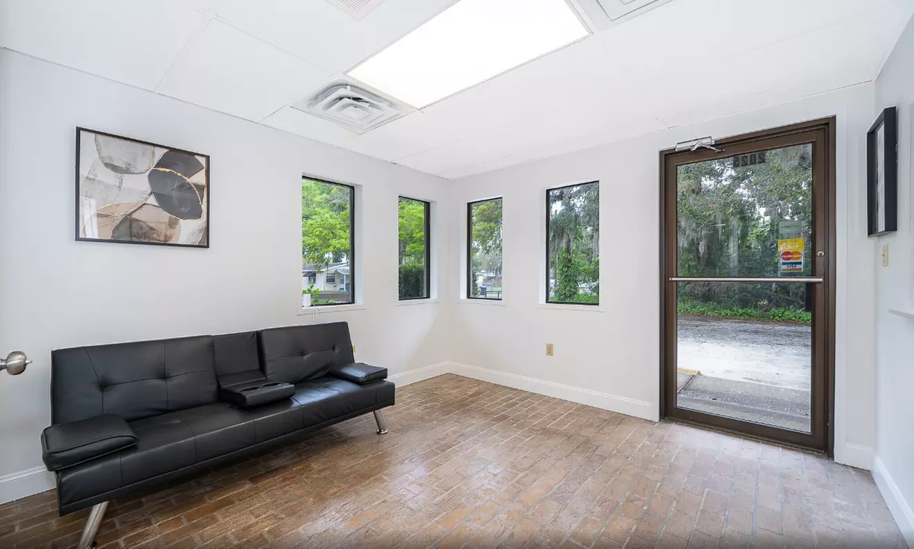 One Underarms, Full Chest or Half or Full Arms or Legs Waxing Session