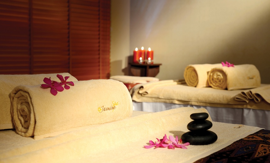 Image 2: Spa Package