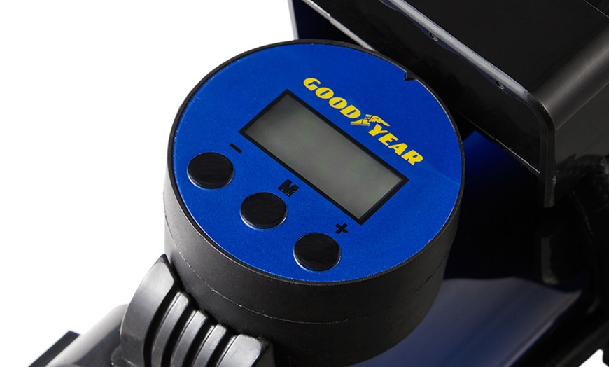 Image 4: Goodyear Digital Tyre Air Compressor