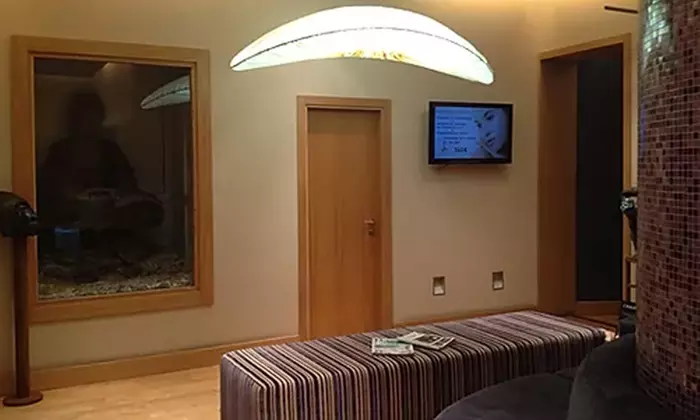 Tratamiento de relleno dérmico facial en Sarve Medicalestetic