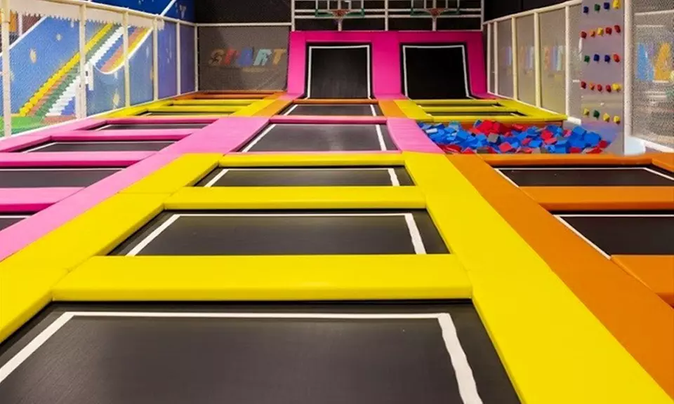 Entrada general con acceso a 12 zonas de juego y Rincón de los Padres