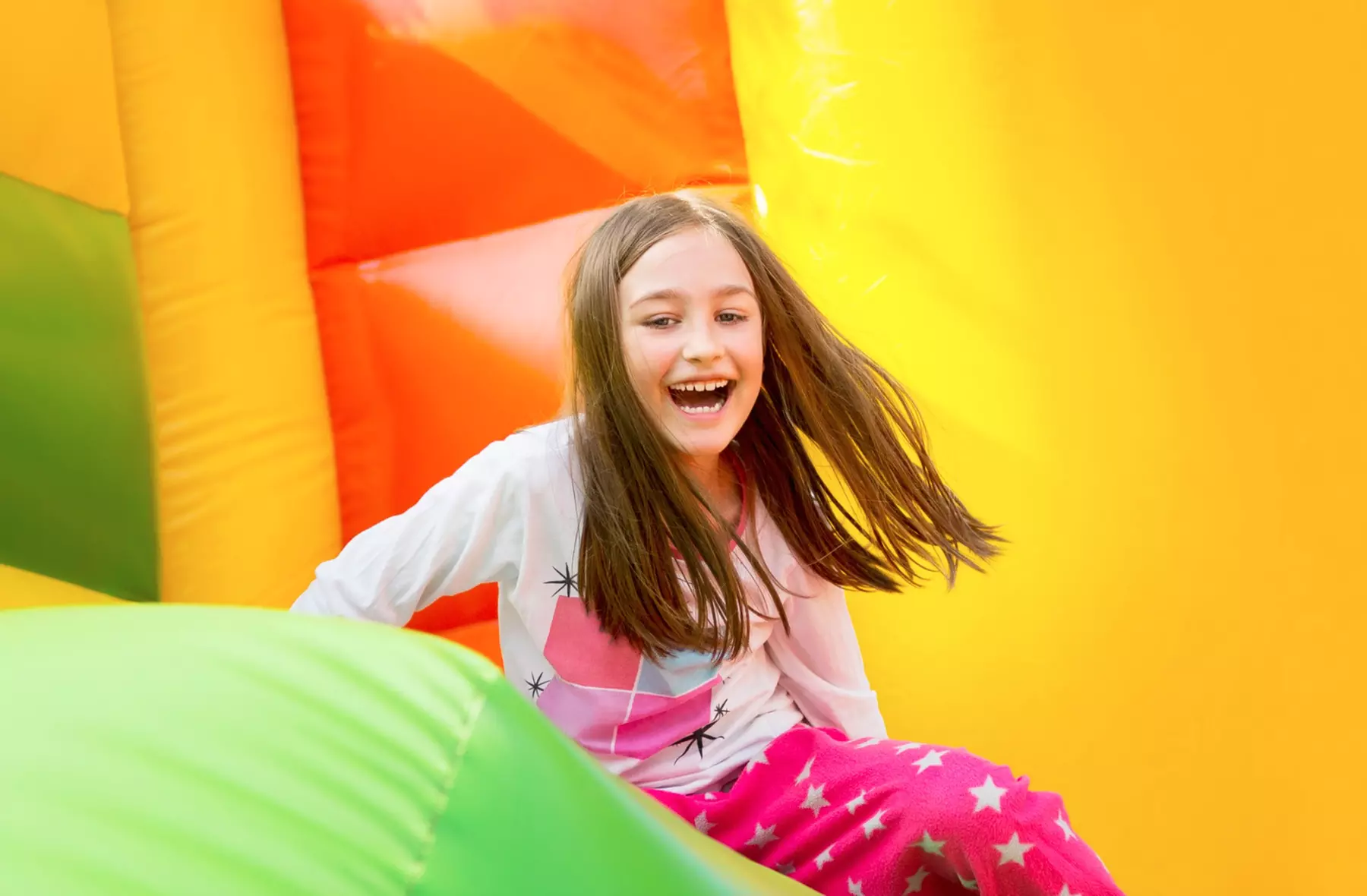 Indoor play sessions for kids of all ages with 30, 60, and 90-minute options