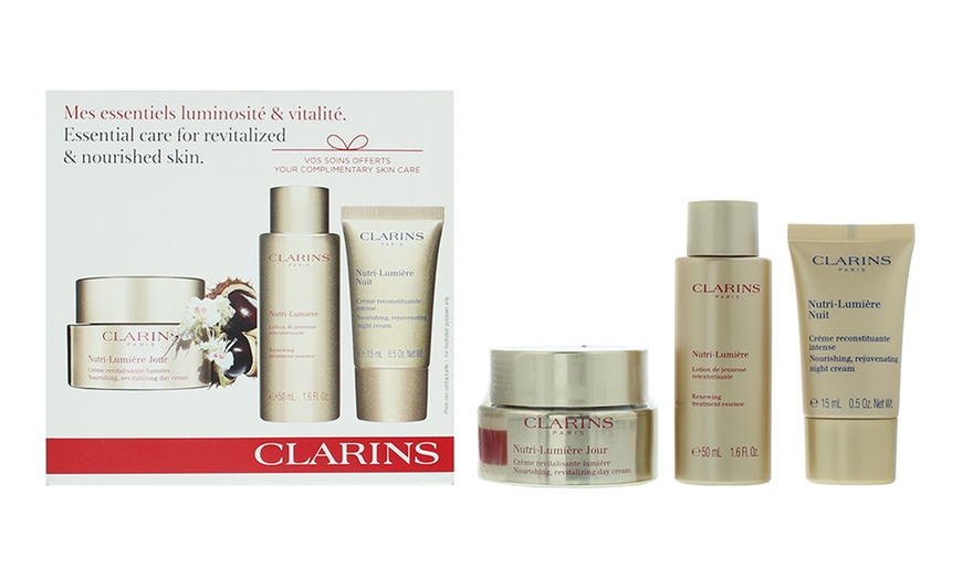 Image 9: Clarins Gift Set Collection