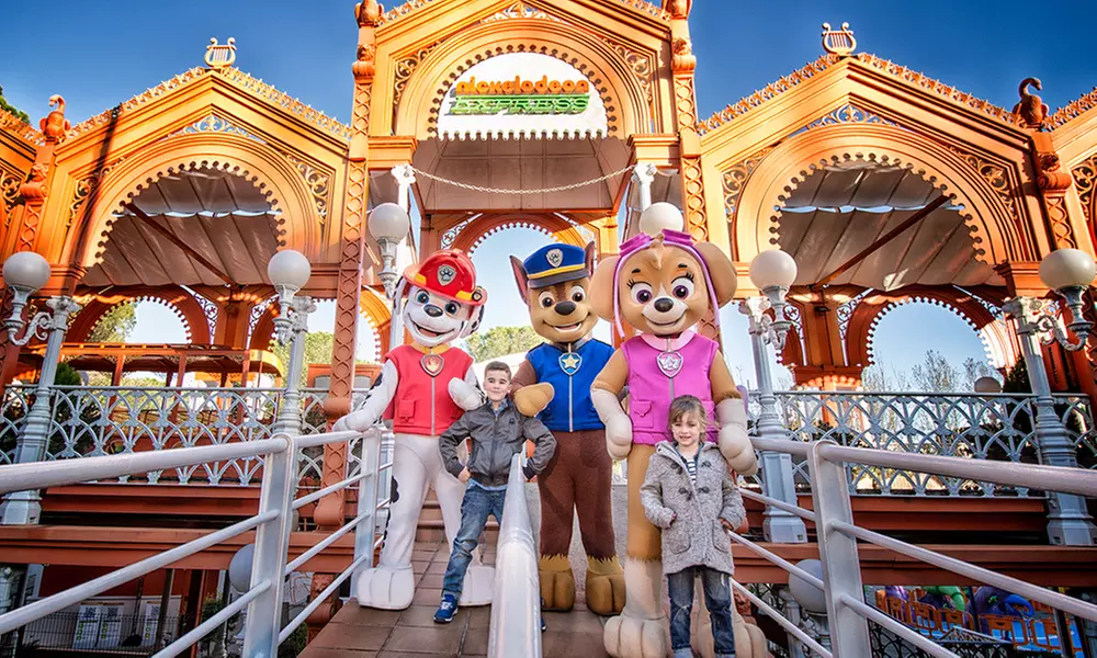 Día de emociones y diversión garantizada con una entrada al Parque de Atracciones de Madrid para niño, adulto, sénior - Primary Image