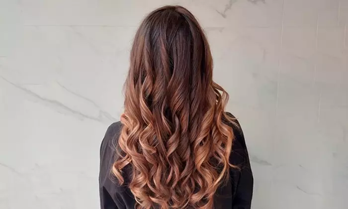Sesión de peluquería con corte y opción a color para 1 persona