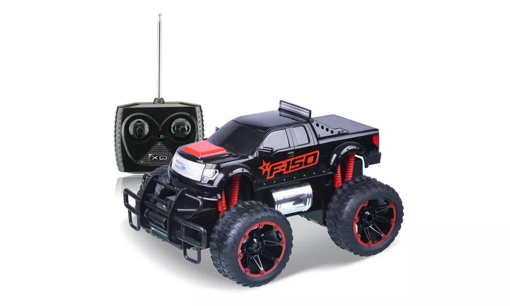 1:14 Scale Remote-Control Ford F150 Truck - Primary Image