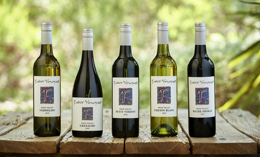 Image 2: Sip & Enjoy - Wine tasting and gourmet sharing plate For 2 or 4 People