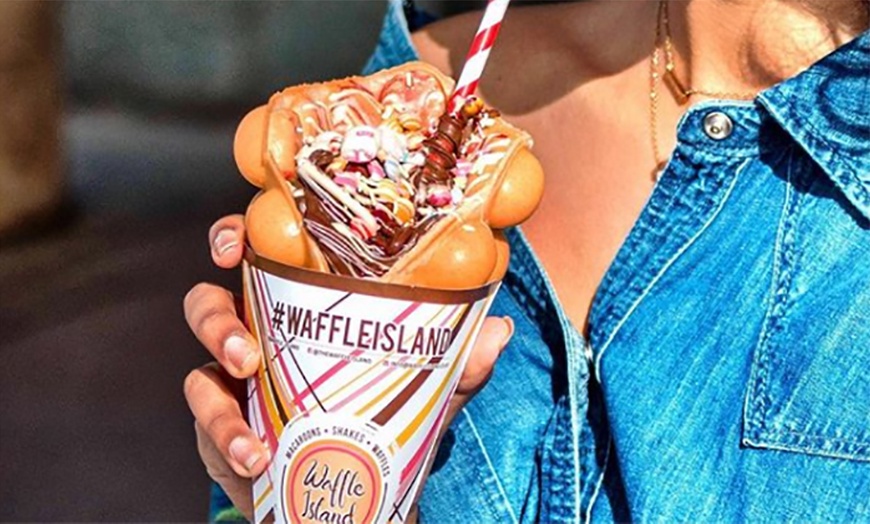 Image 1: Milkshake or Waffle for Two