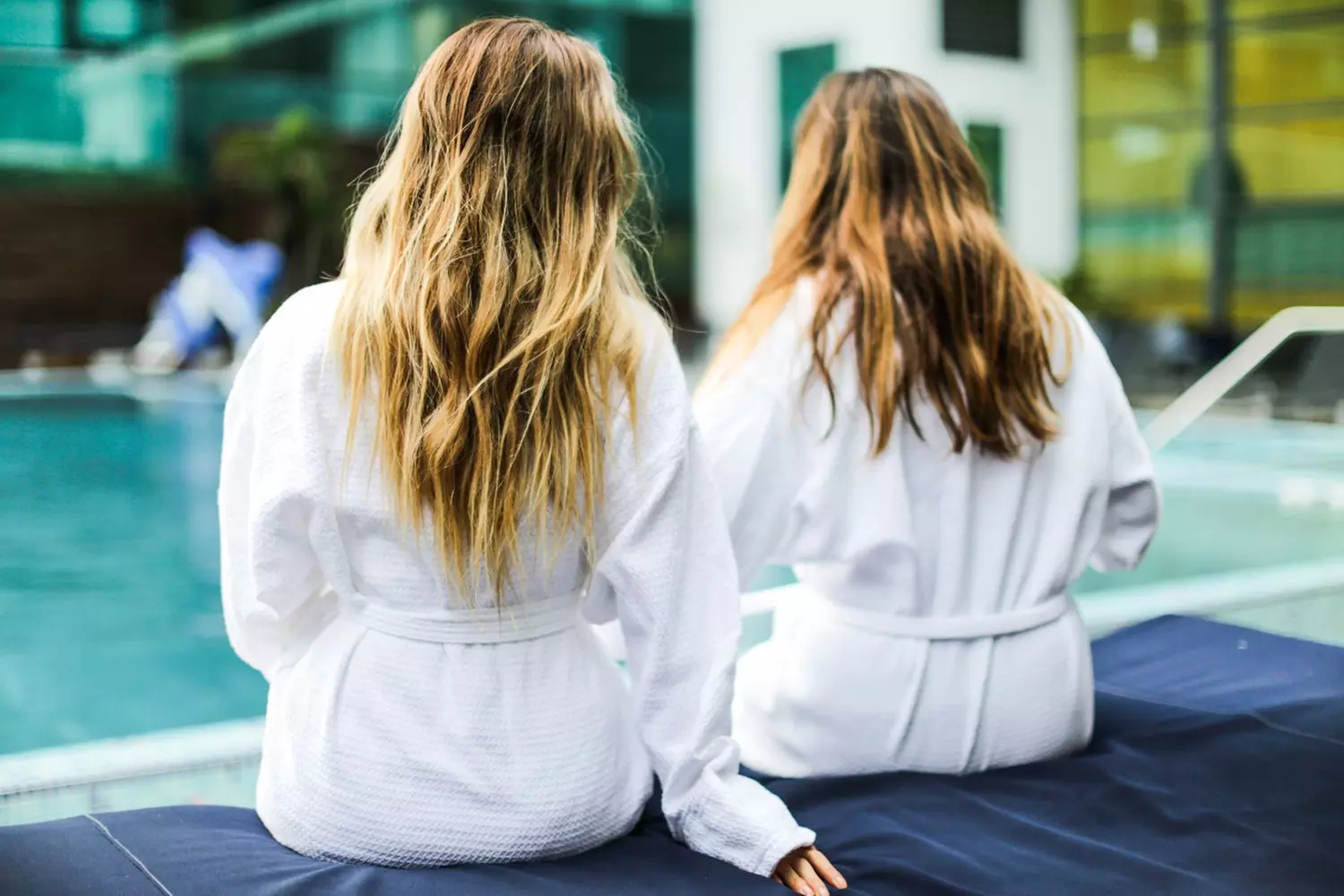 Aromatherapy Massage or Facial + Champagne at Enliven Spa & Salon at JW Marriot Marquis Miami (Up to 64% Off) - Primary Image