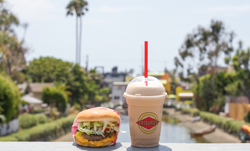 Image 7: Burger, Side and Bottomless Drink