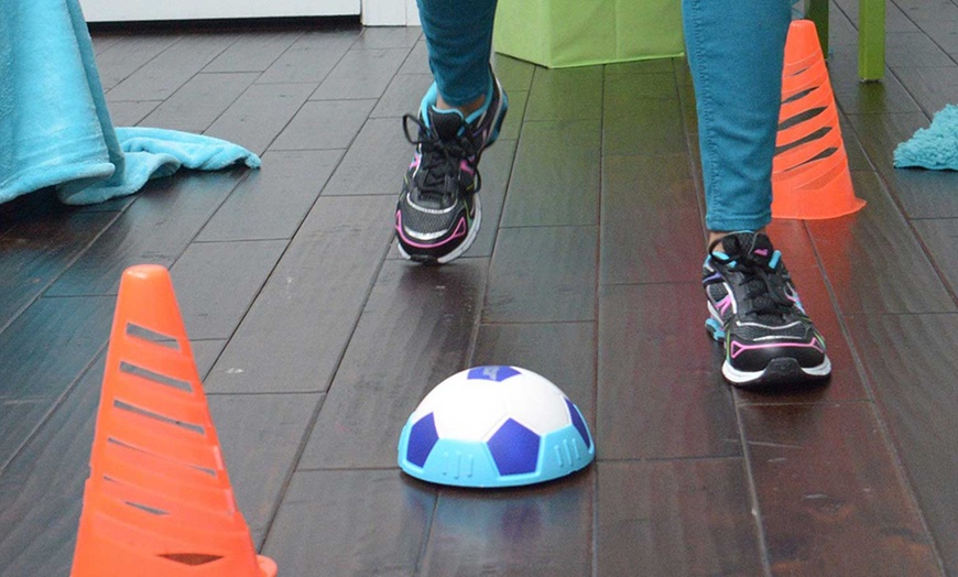 Image 3: JML Indoor Hover Ball