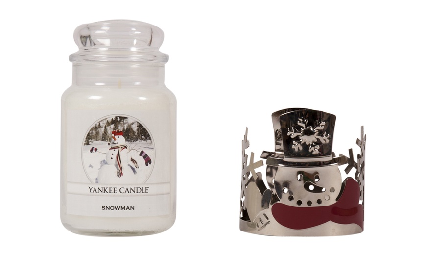 Image 8: Yankee Candle Jar with Holder