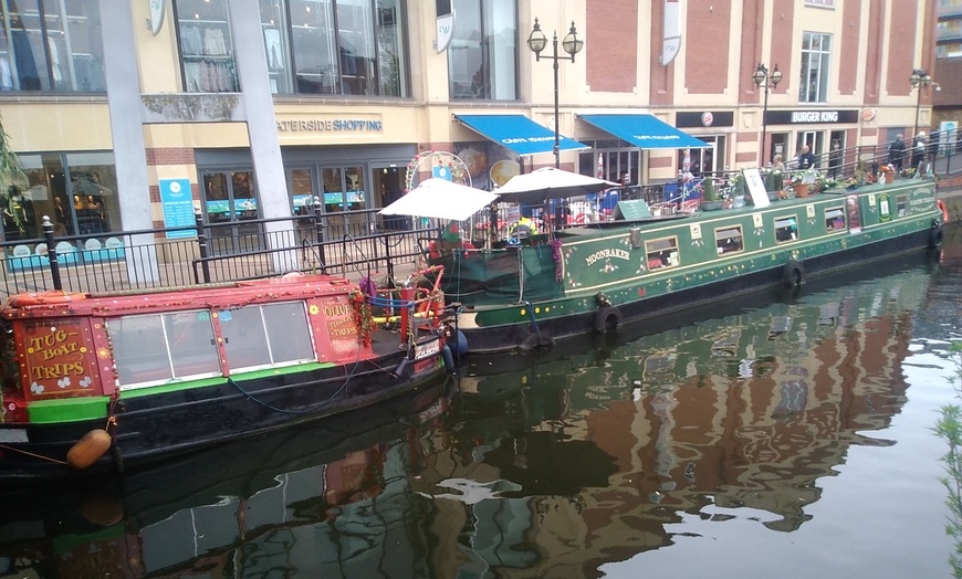 Image 5: Cream Tea with Boat Ride for Two