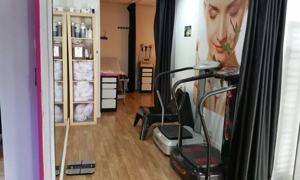 Tratamiento drenante con aparatología a elegir en Estética Vanity