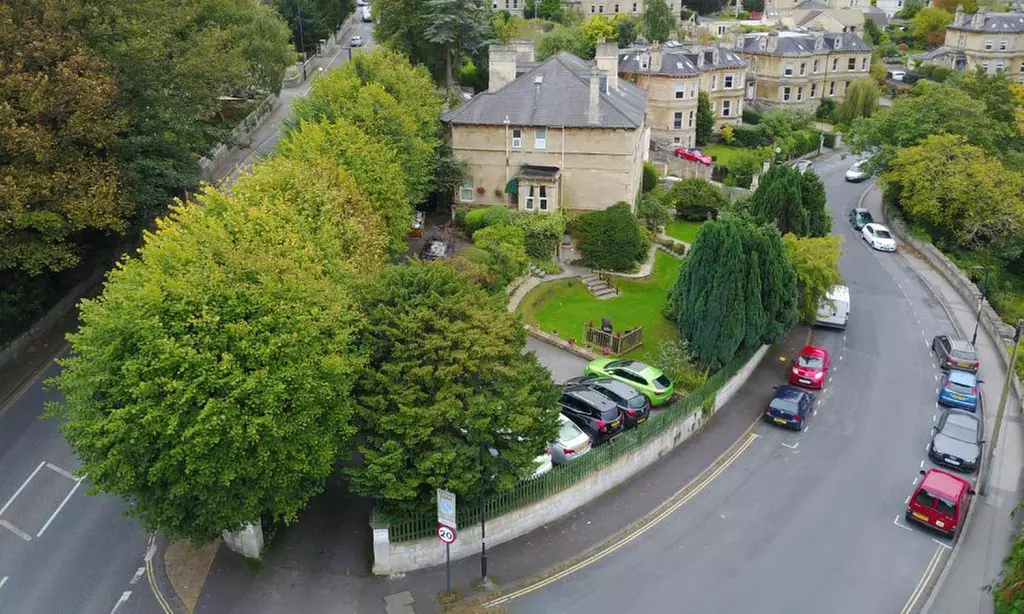 Bath: 4* with a choice of room Stay with Breakfast