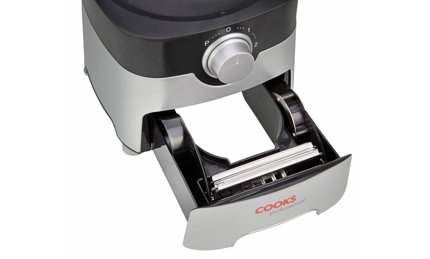 Image 17: Cooks Professional Food Processor