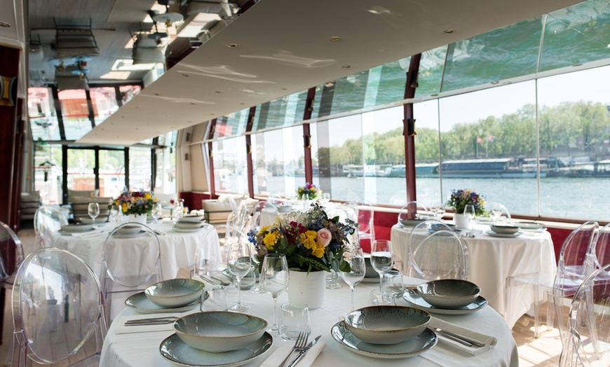 Image 10: Embarquez avec Bateau le Théo : Dîner Croisière Trattoria sur la Seine