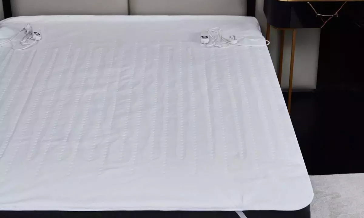 Cosy Fleece Heated Under Blanket with Dual Control