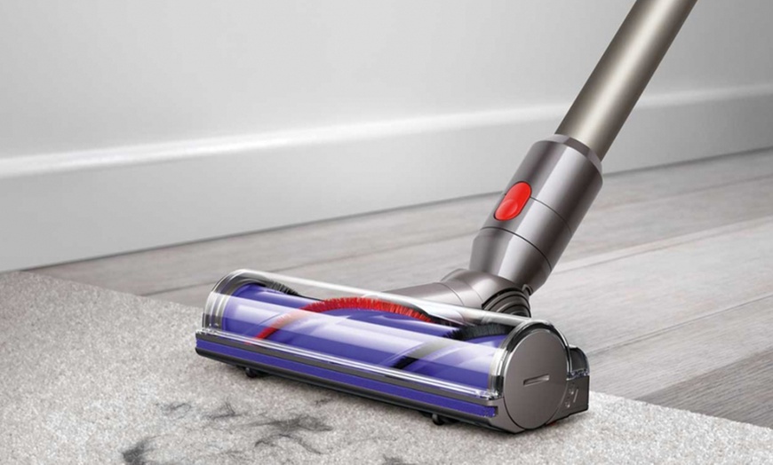 Image 4: Dyson V8 Animal Vacuum Cleaner