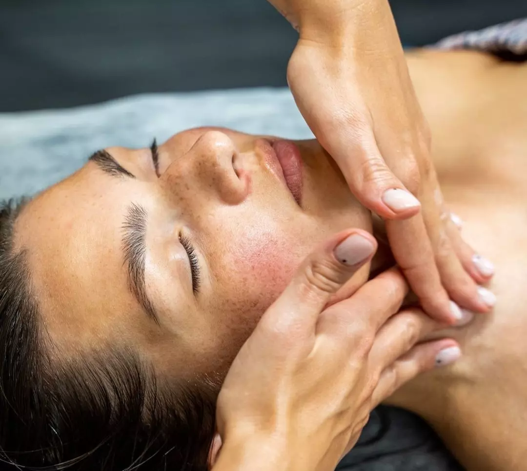 Ritual de belleza con limpieza facial y tratamientos extra a elegir