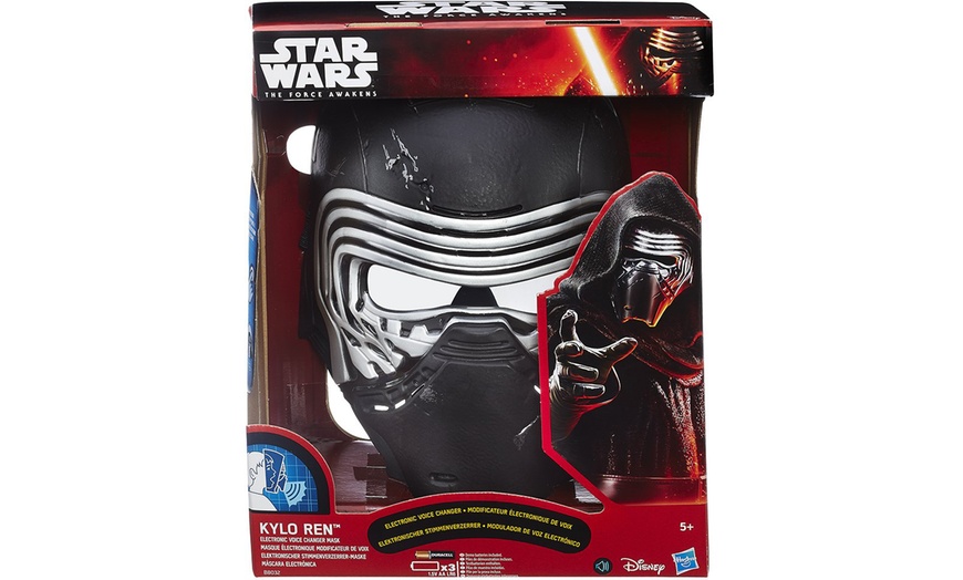 Image 3: Hasbro Kylo Ren Electronic Mask