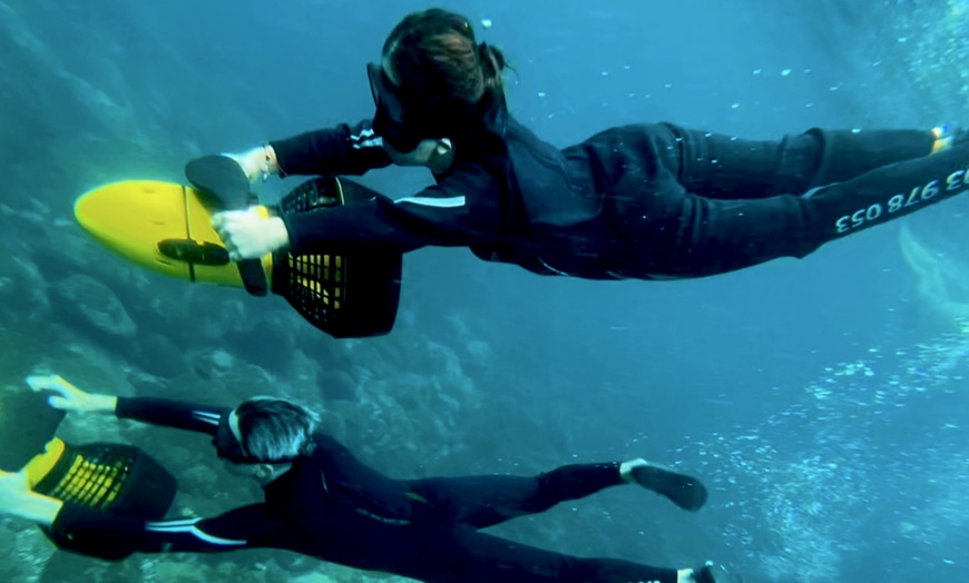 Image 1: Experiencia de snorkel con propulsor acuático y reportaje para 1 o 2