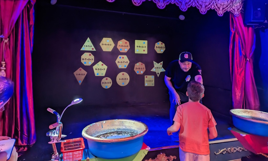 Image 9: Pedalea y pinta: taller creativo BikeSpinArt para hasta 4 personas
