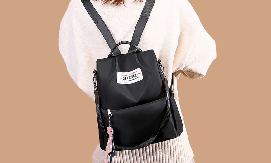 Image 2: 3-in-1 Anti-Diebstahl-Rucksack für Damen