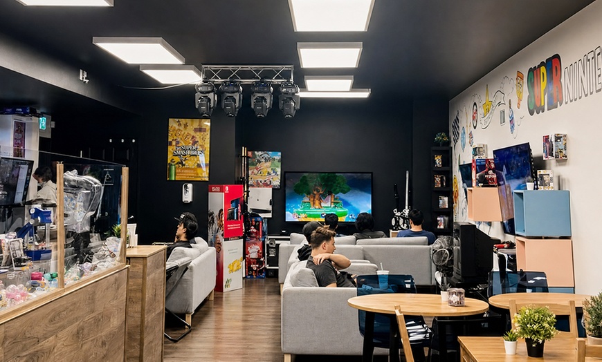 Image 2: Video Game Cafe Pass for 2 or 4 Hours at Super Smash Cafe, Calgary 