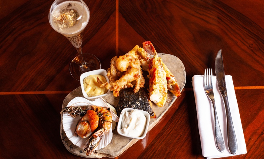 Image 5: Seafood Platter with Lobster and Premium Champagne